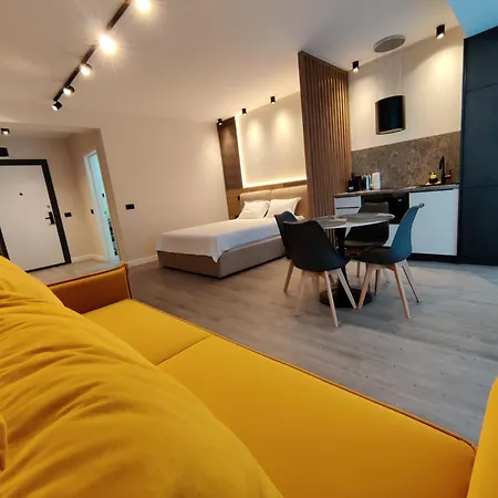 White Titanic Studio310 * Năvodari