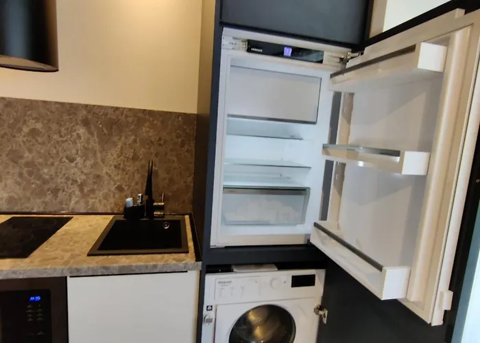 White Titanic Studio310 Apartment Năvodari