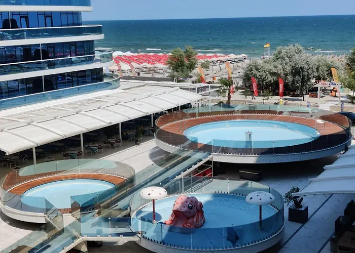 White Titanic Studio310 * Năvodari