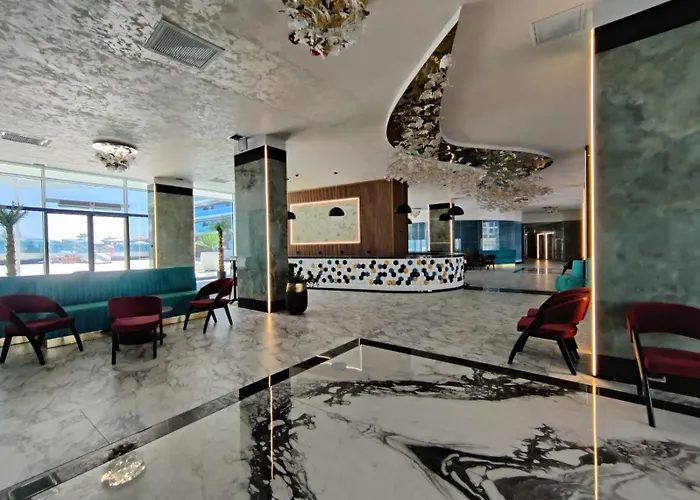 White Titanic Studio310 Apartment *